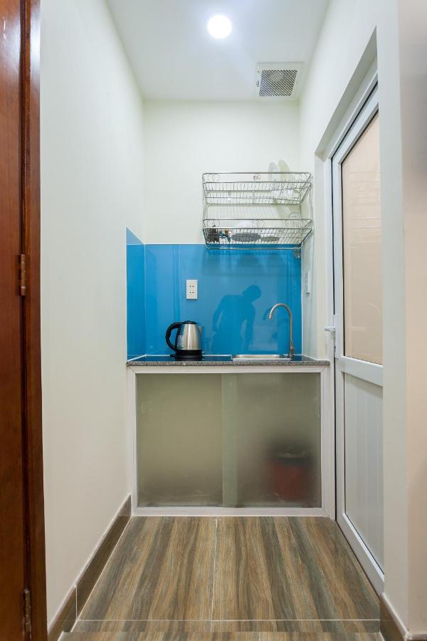 Auhome Minimalist Apartment Хошимин Екстериор снимка